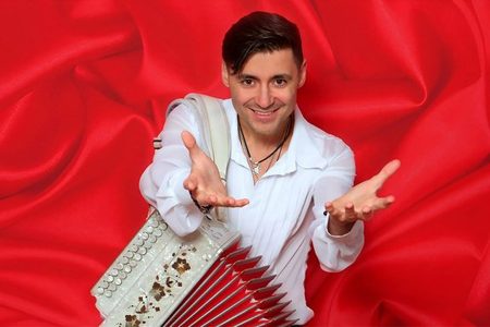 Дмитрий Иващенко. Праздничный концерт.