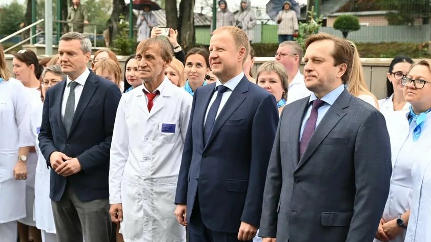 Поликлиника № 3 открылась на улице Матросова после капремонта