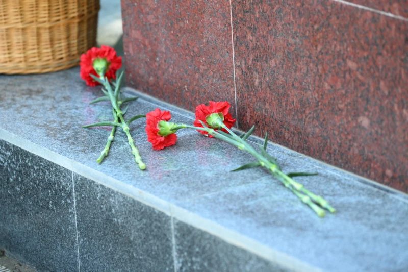 На Аллее Героев в Барнауле прошли торжества в честь Дня ВДВ