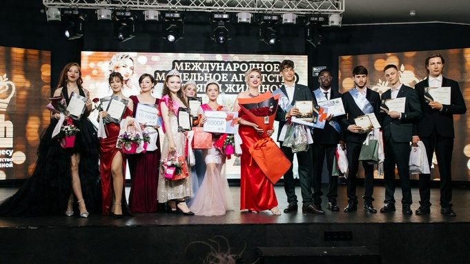 Пятнадцатилетний гимназист победил на конкурсе «Мистер и Краса Барнаула 2026»