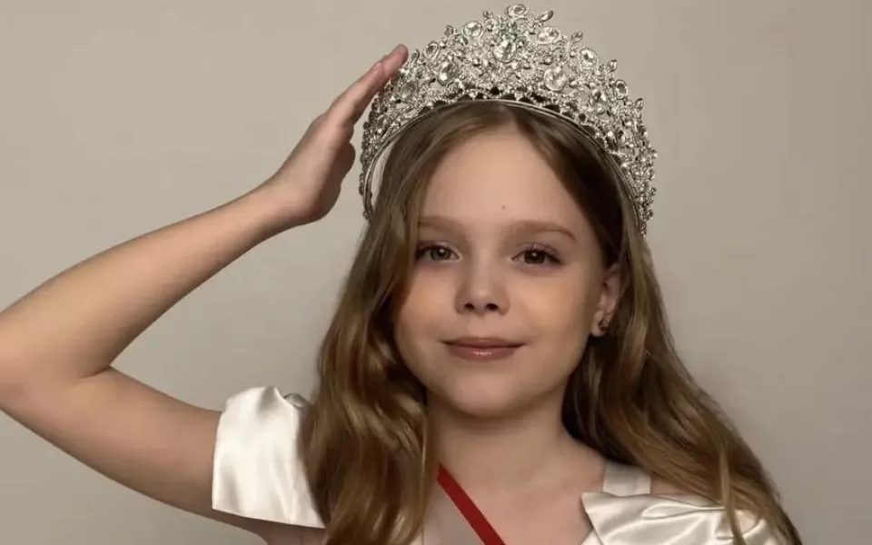 Барнаулка Елена Скирда выиграла три номинации на конкурсе «Маленькие таланты России»