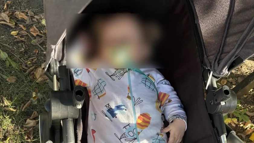 Судебные приставы Бийска изъяли восьмимесячного ребенка и передали его в органы опеки