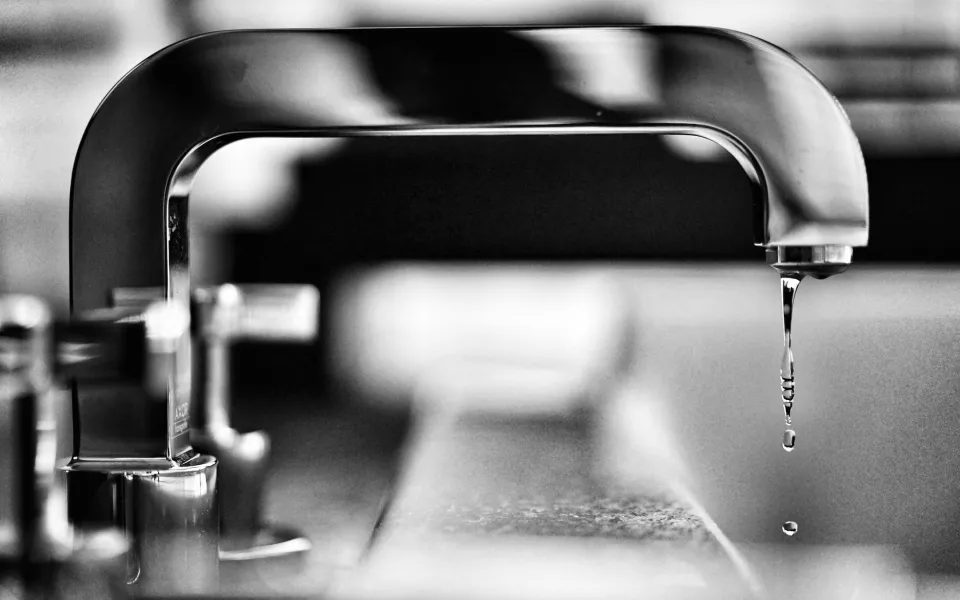 Горячая вода вернулась более чем 80% потребителей после гидравлических испытаний