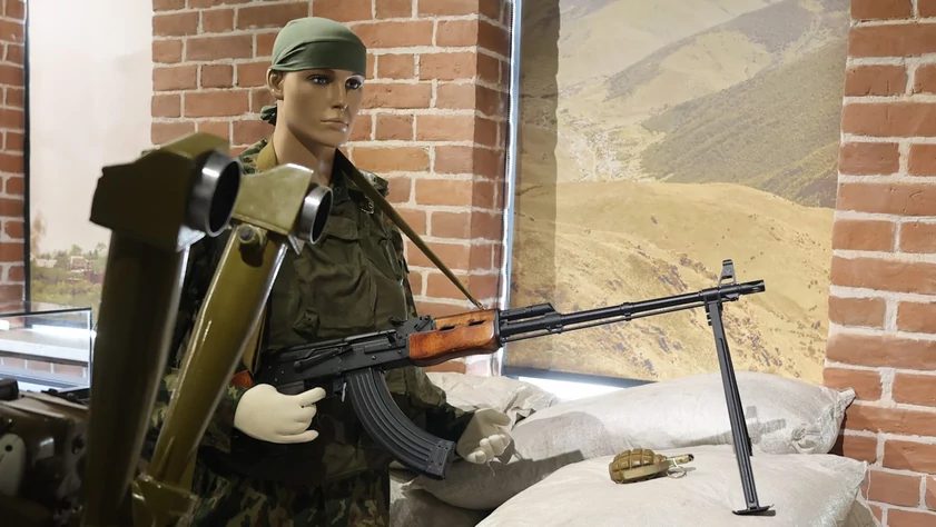 В Музее военной истории открылась выставка о чеченских войнах