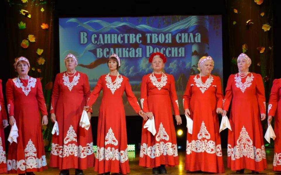 Фестиваль-концерт «В единстве твоя сила» собрал пенсионеров Барнаула