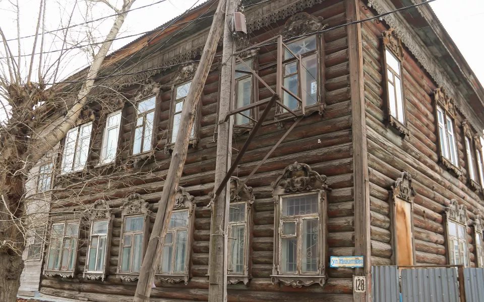 Столетний особняк на ул. Никитина выставили на торги за один рубль