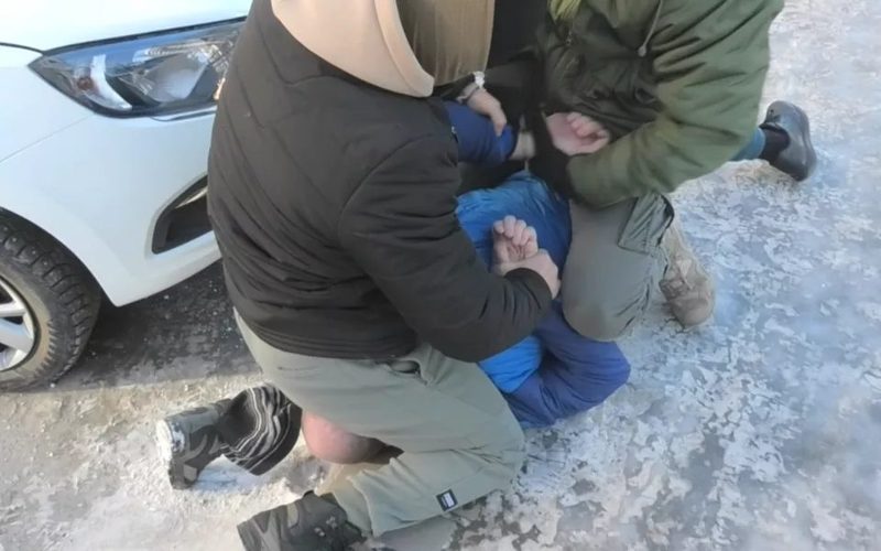 Барнаулец осужден на 16 лет за госизмену и оправдание терроризма