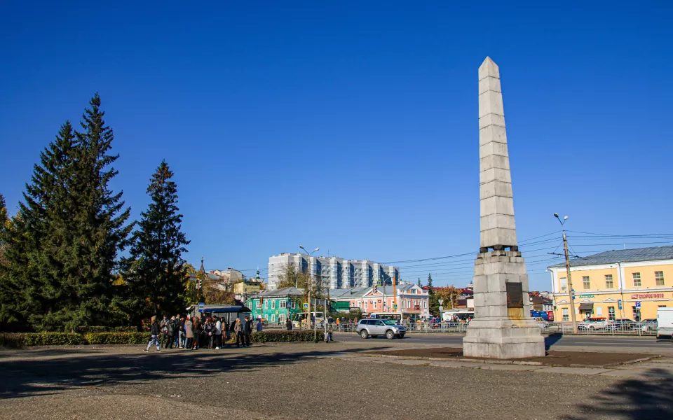 В центре Барнаула при прокладке коммуникаций нашли срубы XVIII века