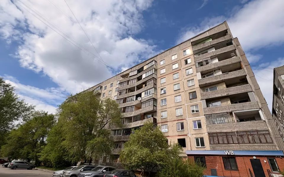 Барнаульская компания выиграла контракт на снос аварийной девятиэтажки в Бийске