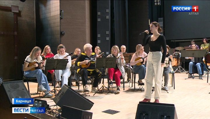 Оркестр «Сибирь» открывает сезон с певцами, родившимися на Алтае
