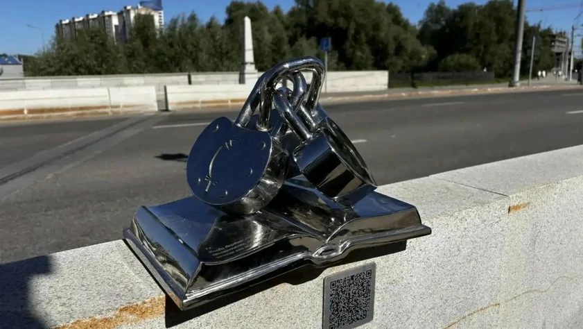 В Барнауле нашли вора, укравшего арт-объект «Три сестры»