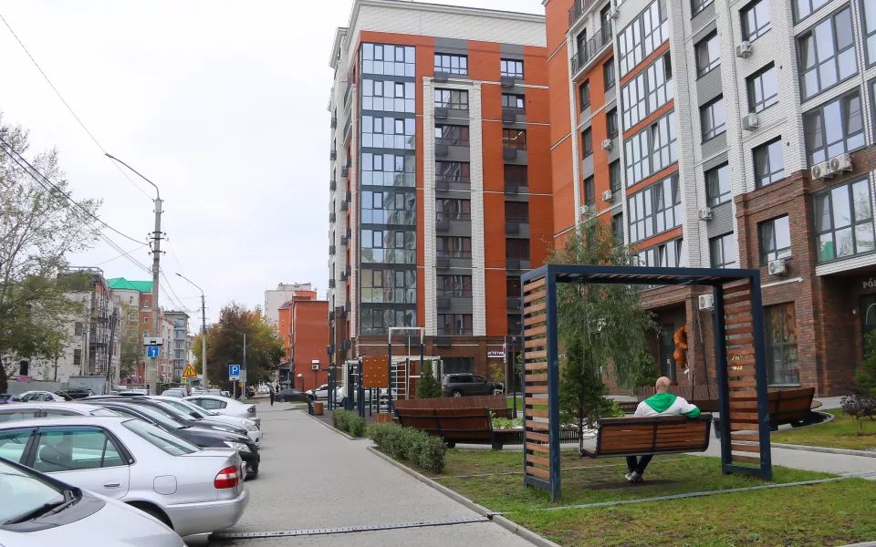 На Пролетарской продолжают раскупать участки под застройку в центре Барнаула