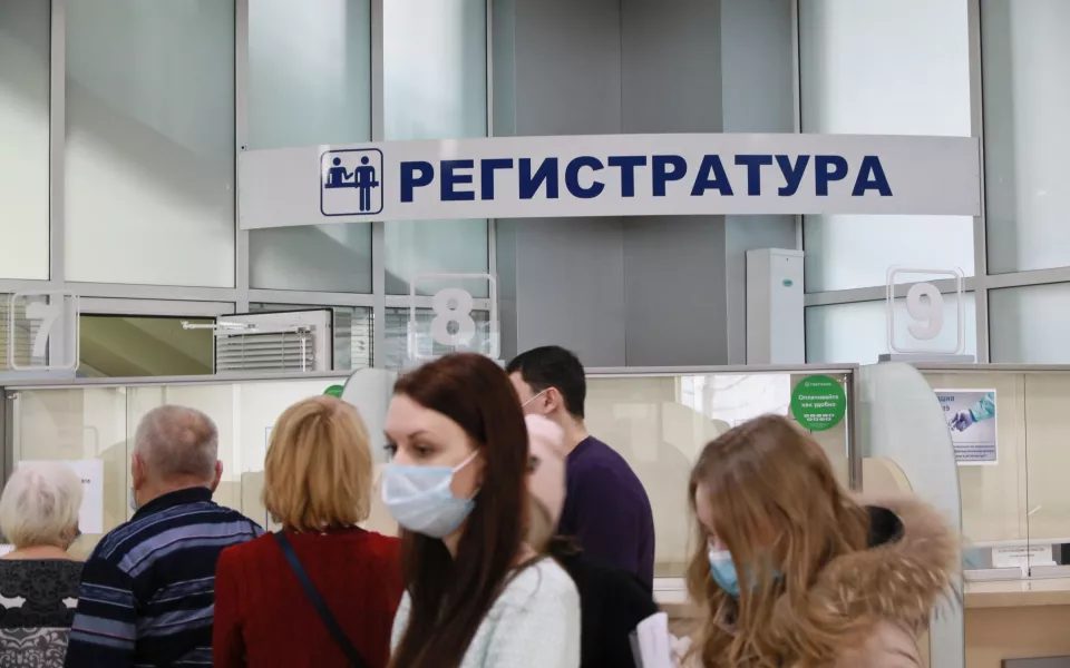 Как записаться к врачу в Алтайском крае: способы и проблемы