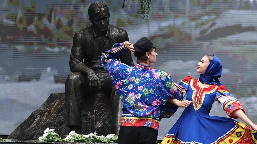В Барнауле открылись юбилейные Шукшинские дни на Алтае