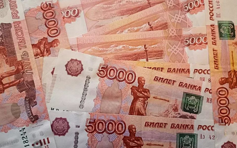 Мошенники обманули мать погибшего бойца на 8 млн рублей