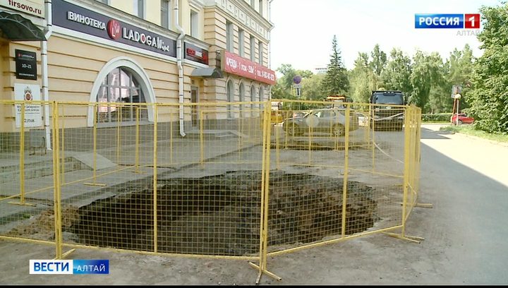 В Барнауле при ремонте обнаружили остатки дома наместника Бориса Меллера