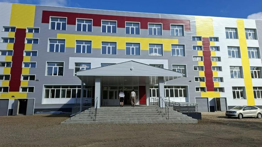 В Заринске завершают капитальный ремонт школ № 2 и 15 к новому учебному году