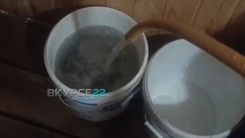 Власихинцы получают воду тёмного цвета из кранов