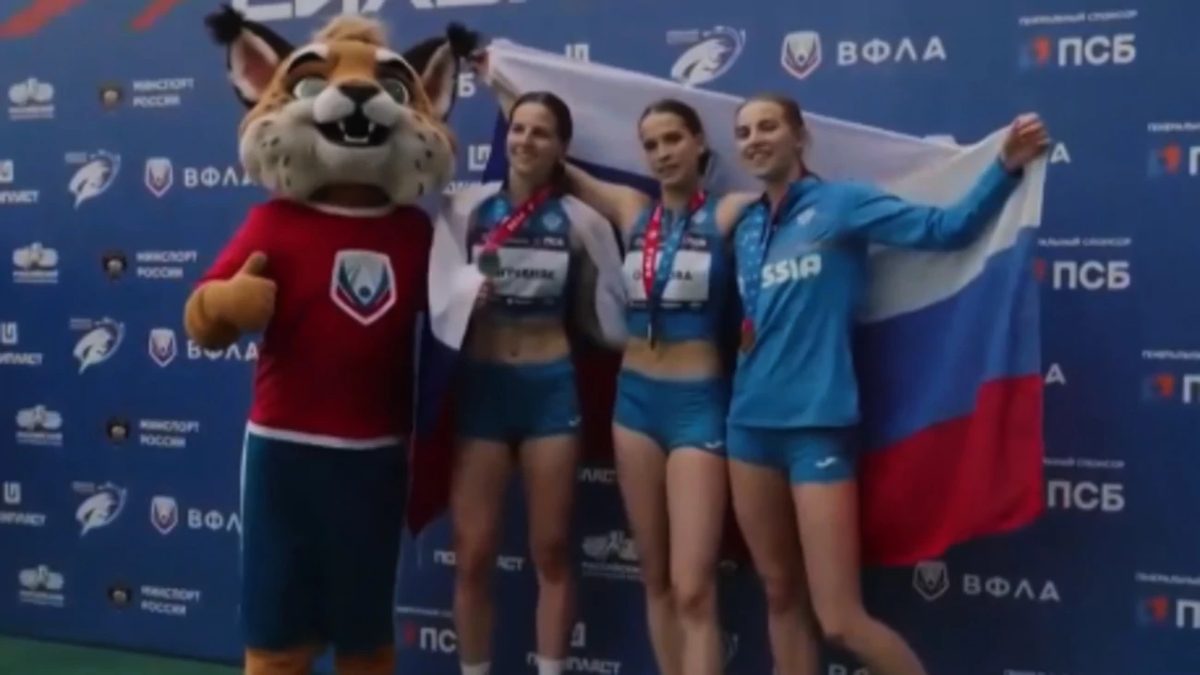 Алтайские легкоатлетки взяли золото и серебро на «Кубке сильнейших»