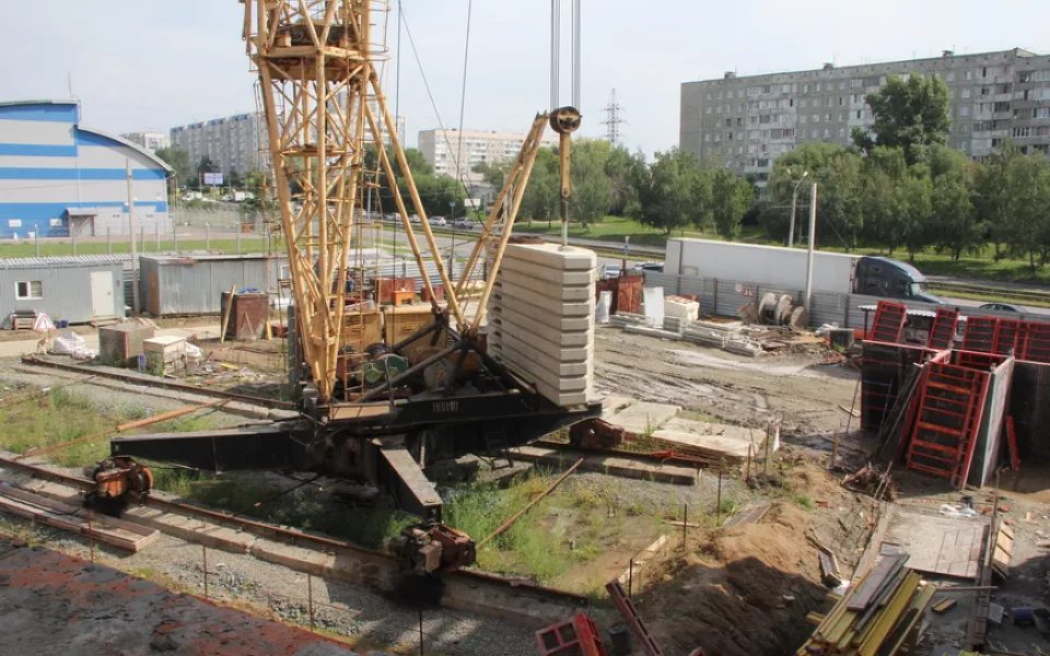 Новый корпус поликлиники № 9 на Попова строится: готовность 40%