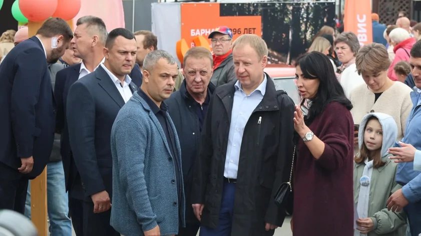 Гастрофестиваль на Мало-Тобольской: барнаульцы пробовали блюда разных кухонь и изделия местных мастеров