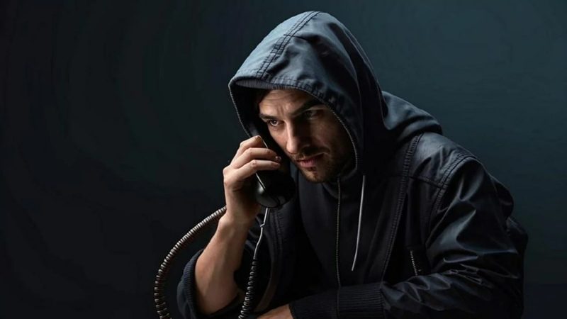 Пенсионерка из Рубцовска отдала мошенникам 1,8 млн рублей