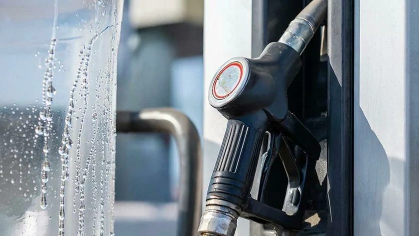 Правительство и нефтяные компании увеличат поставки топлива на независимые АЗС