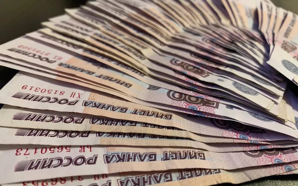 Барнаульский предприниматель заплатит штраф за Чебурашку в кафе
