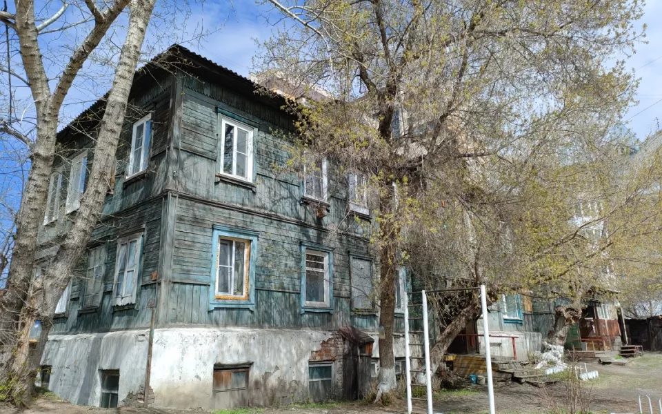 Аварийную двухэтажку на улице Интернациональной изымают для сноса