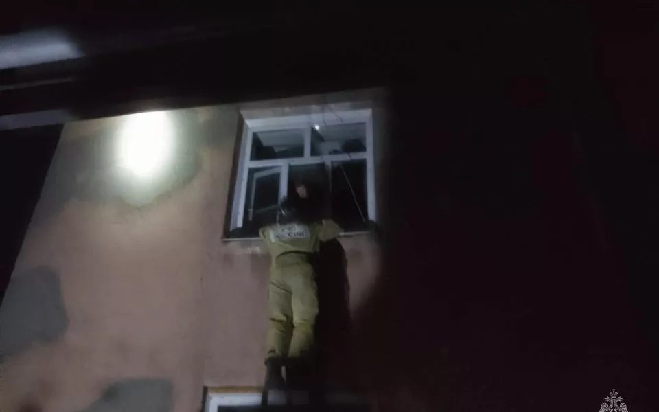 Пожар в доме Подсосново: спасены семь человек