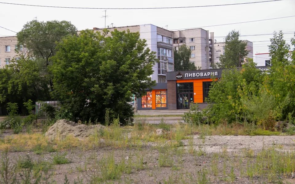 В центре Барнаула выставили на торги участок под магазин