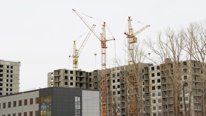 В Барнауле новостройки подорожали перед изменениями семейной ипотеки