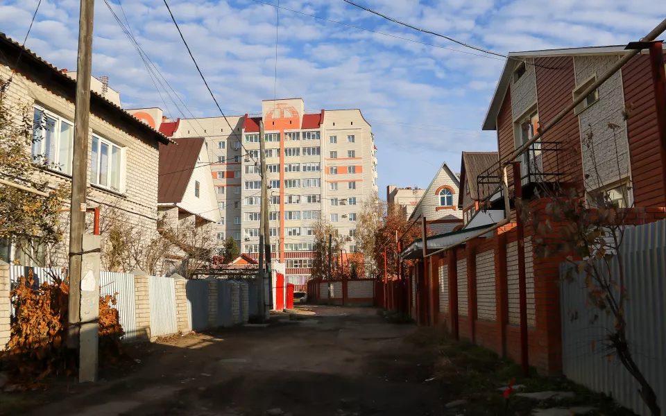 Почему частный сектор в центре Барнаула не развивается