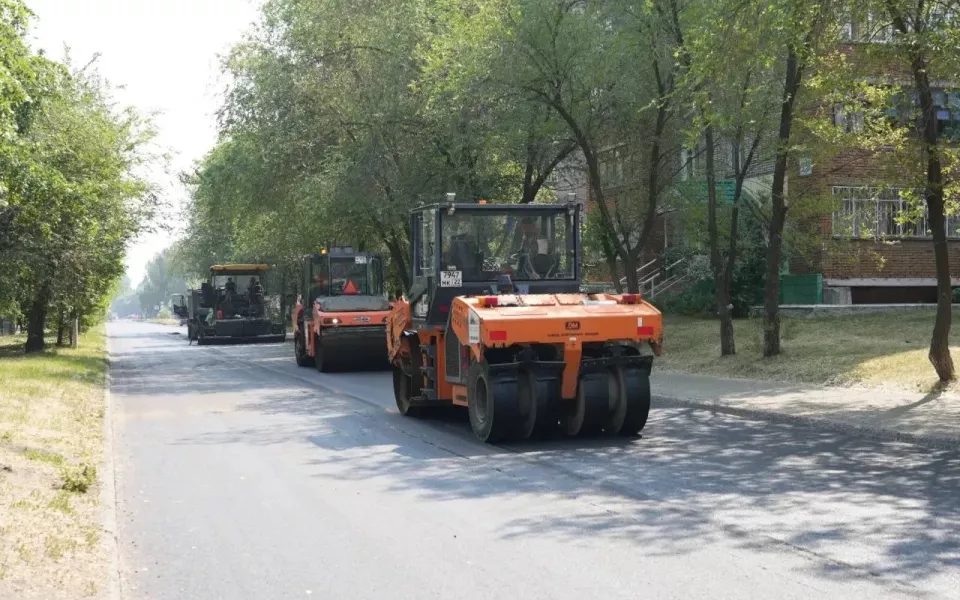 В Бийске одновременно ремонтируют три улицы по нацпроекту