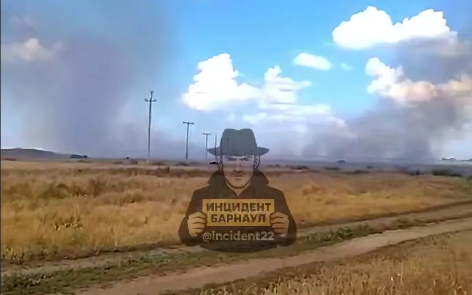 В Родинском районе потушили пожар площадью 900 квадратных метров