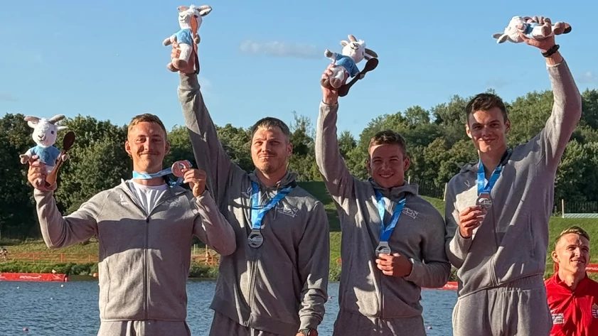 Россия завоевала серебро в каноэ-четверке на чемпионате мира по гребле
